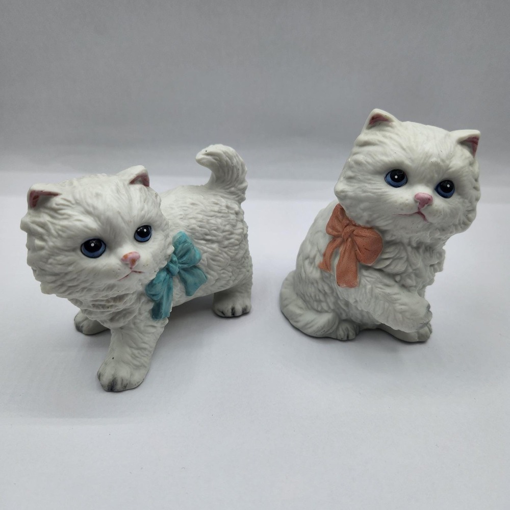 Vintage Homco White Porcelain Cat Figurines Set of 2 Fluffy Kittens 1428 Taiwan